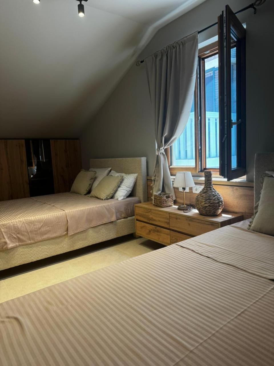Casa Brilla Daire Tivat Oda fotoğraf